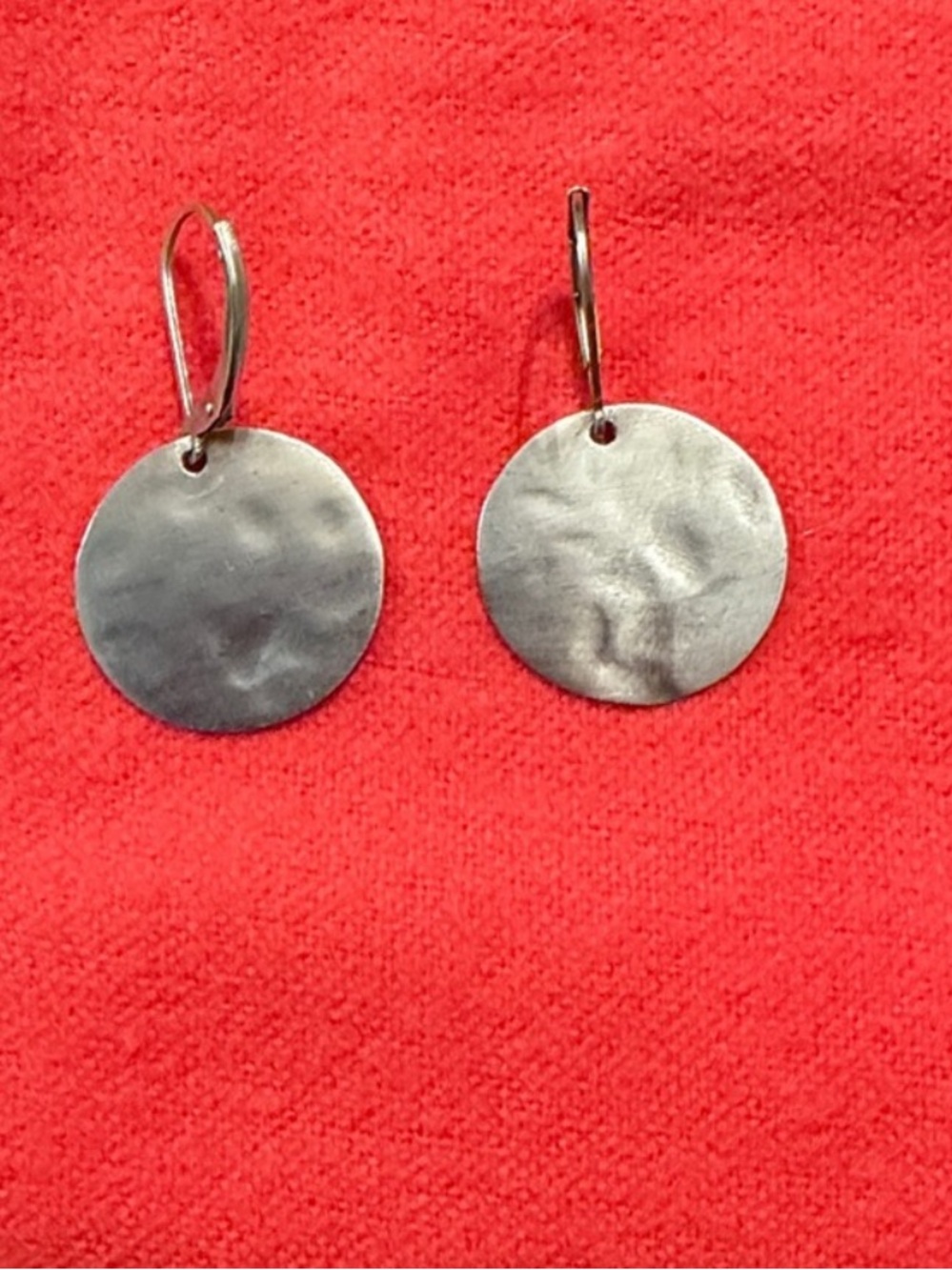 Me&Ro Hammered Round Organic Disc Earrings - Rare Vintage - Picture 3 of 4